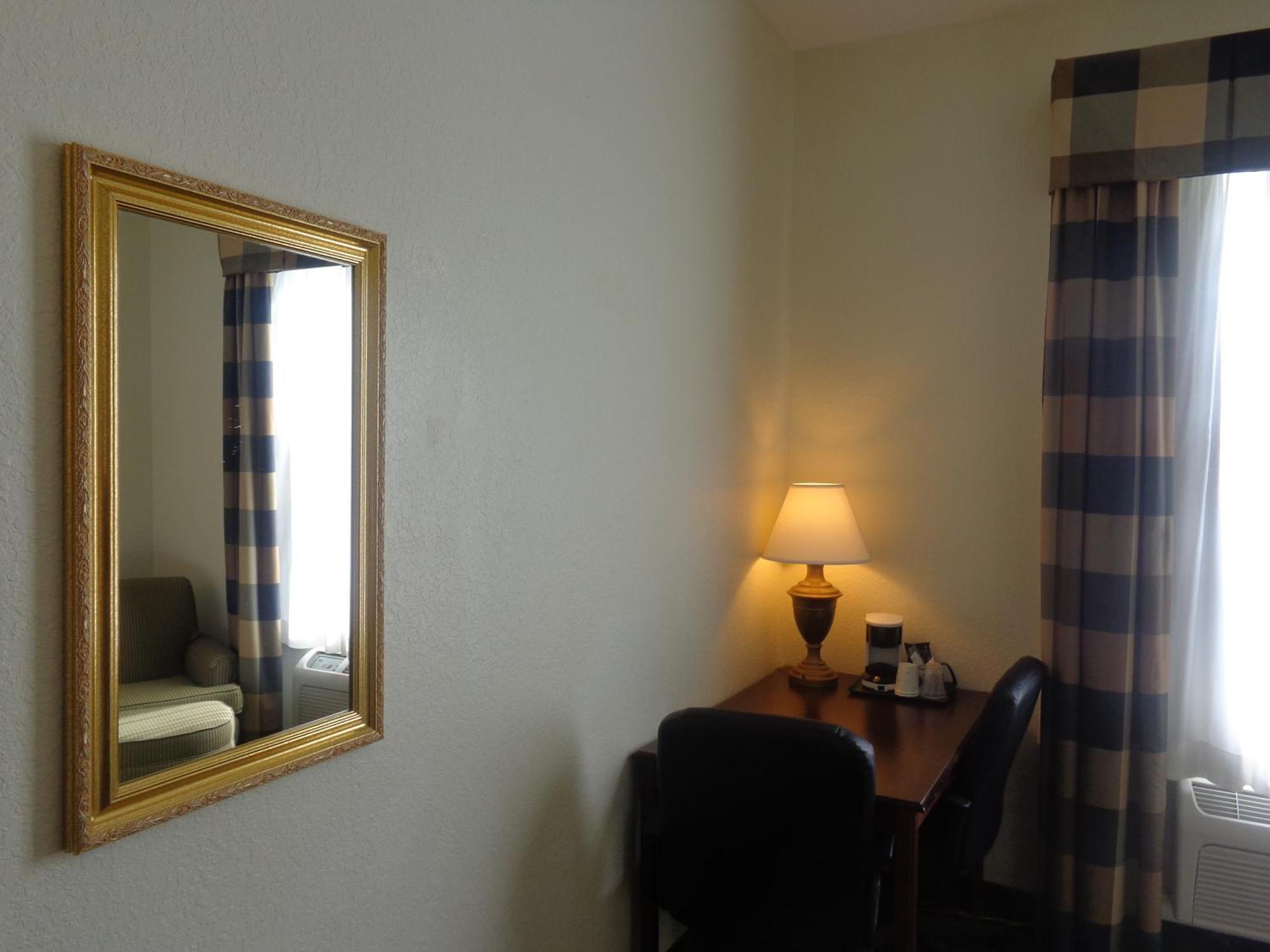 Ruskin Inn Tampa-Sun City Center 외부 사진